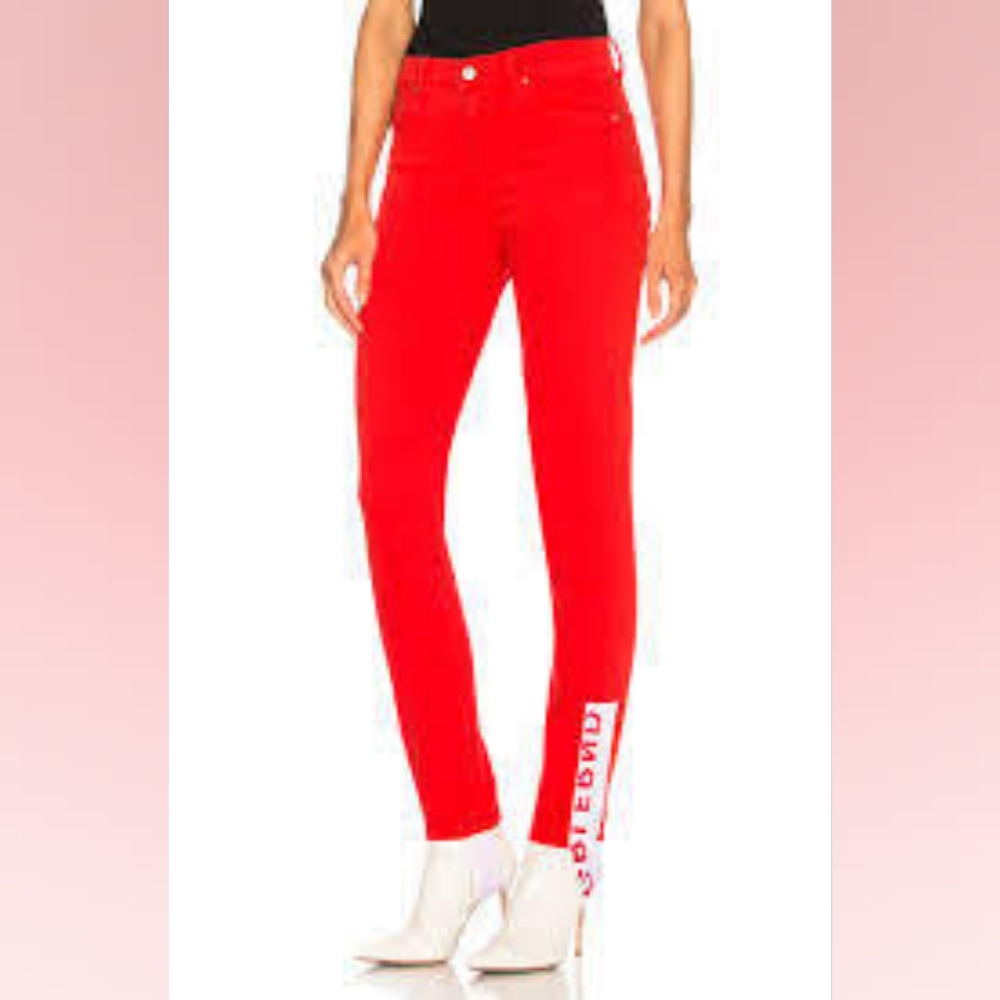 NWT Grlfrnd logo jeans